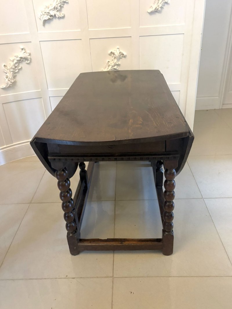 Exceptional Quality Antique 17th Century Oak Gateleg 6 Seater Dining Table with Bobbin Turned Legs - Image 5